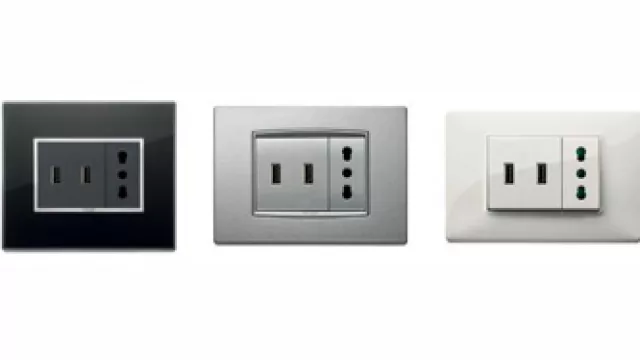 Tomas USB para nuestras paredes. Práctica solución