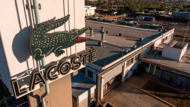 Fábrica de Lacoste en San Juan.