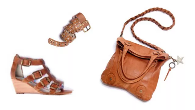 Bandolera + Cinto con Tachas & Sandalias con Flecos