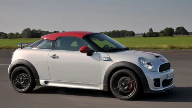 Curiosa resolución estética. Original