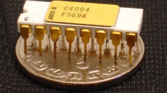 A 40 años del primer microprocesador de Intel