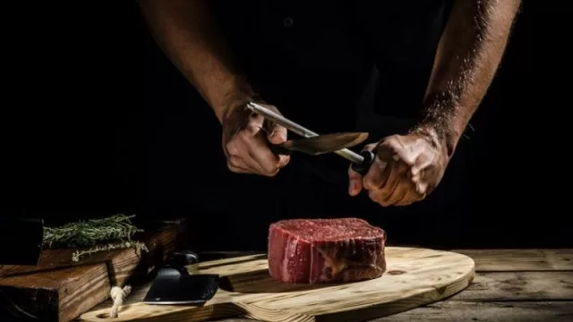 ¿Cuánta carne roja habría que comer según la ciencia? (“probablemente carcinogénica para el ser humano”)