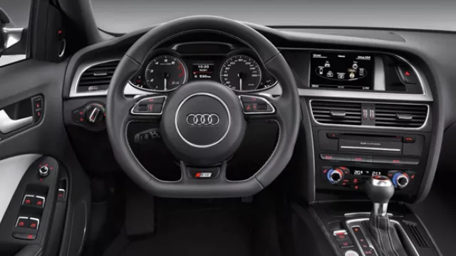 Interior, en este caso de S4, con pocos cambios