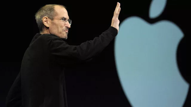 Ah sí, también extrañaremos sus poleras negras y sus jeans