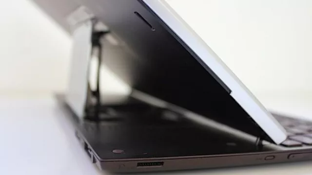 Asus Eee Pad Slider, tablet con teclado incluido