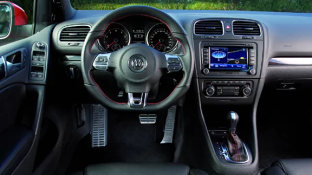 Interior ¿demasiado? sobrio, como buen VW