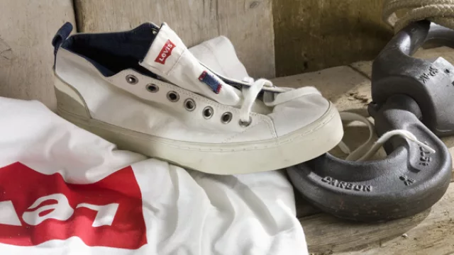 La fábrica de las zapatillas Levi’s (y algo más) hace su inauguración a fin de año