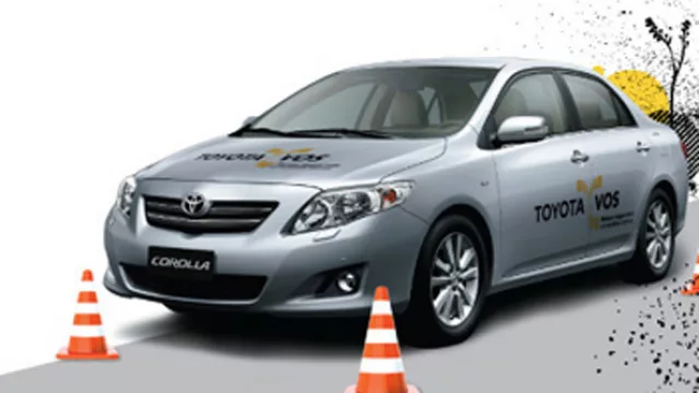 Toyota Corolla como el que se usa en el programa