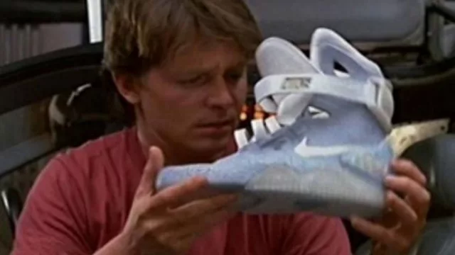 Llegan las zapatillas de Marty McFly 4 años antes