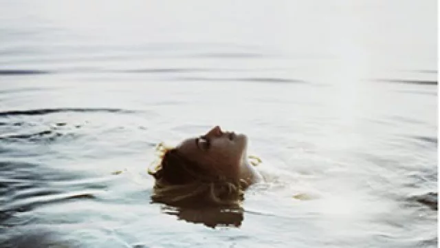 Juana Bignozzi, Conversable y moderado