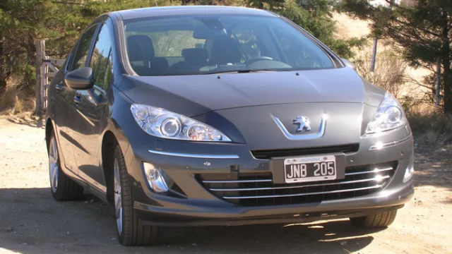 Peugeot 408 en las Altas Cumbres