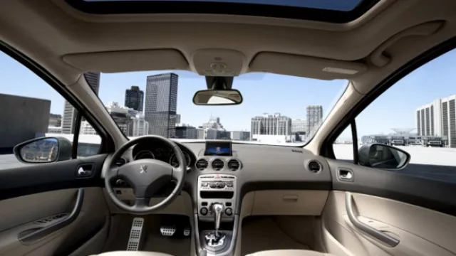 Interior muy moderno, con el estilo de la marca