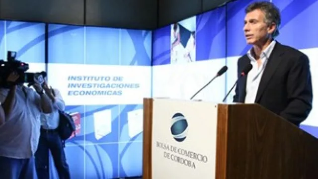 Para vos, ¿el balotage en Buenos Aires va a andar por...?