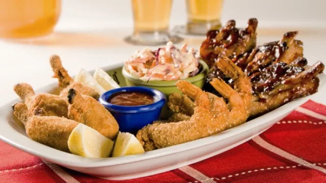 Johnny B. Good te tienta con su nueva carta de invierno (killing me softly included)