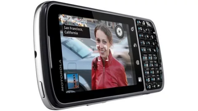 Motorola, por el camino de BlackBerry