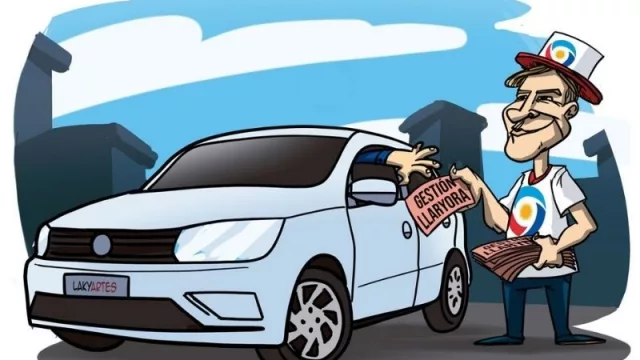 Llaryora, con vidriera electoral para promocionar gestión