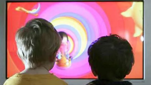 Uruguay tendrá 572.000 abonados de TV paga en 2015 (hoy hay menos de 500.000)