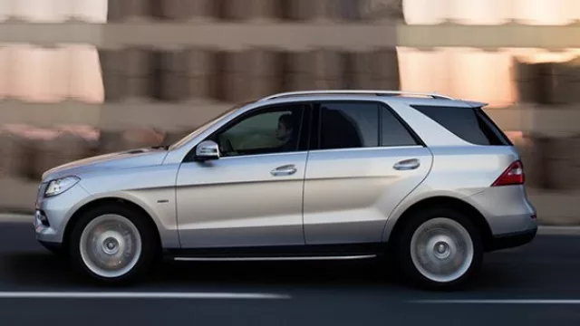 Perfil con poco vidrio, masivo