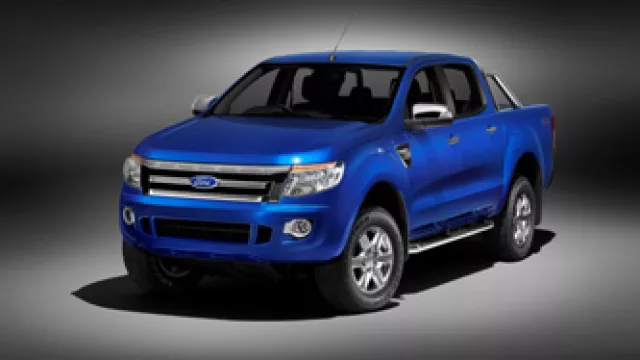 Nueva Ranger. Ford salió con los tapones de punta