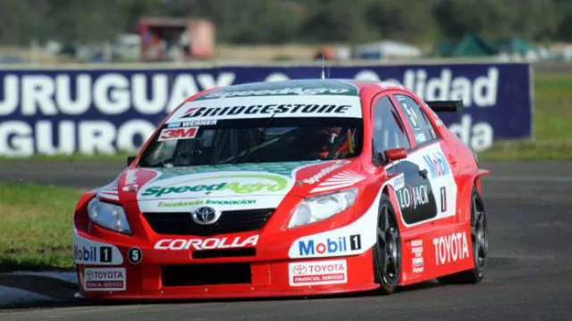 Toyota, primera en pilotos y marcas