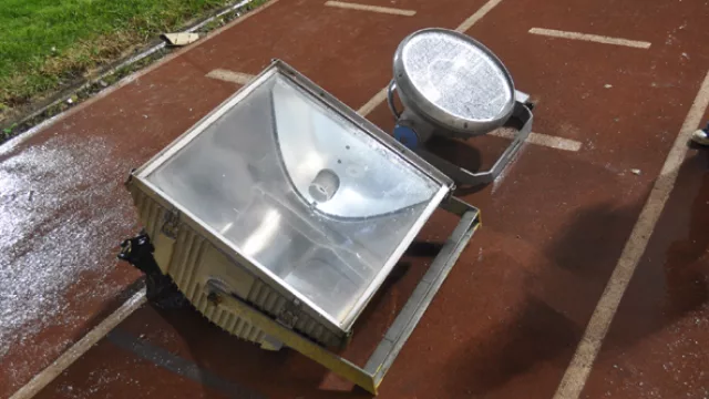 No solo cambió de nombre, el Kempes también cambió los reflectores