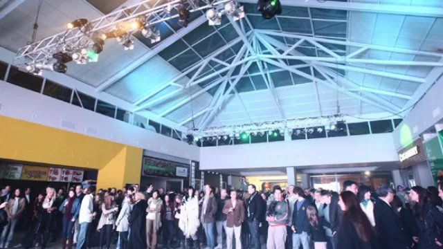 Asistieron al evento de apertura alrededor de 500 invitados