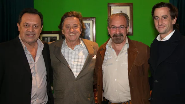 Gustavo Santos, Lando Simonetti, Alfredo Siragusa (franquiciado) y Adrián Simonetti