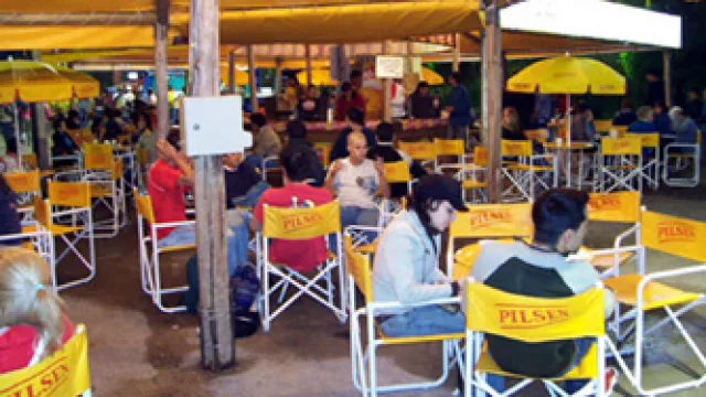 Uruguay: Por año tomamos 49 millones de litros de Pilsen y 30 millones de Patricia