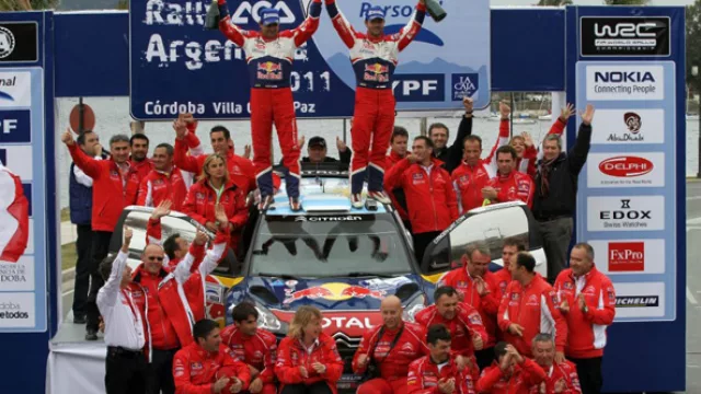 Equipo Citroën WRC y el festejo