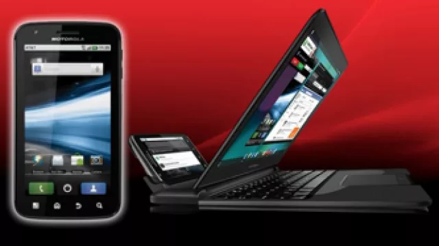 Motorola Atrix llegó a la Argentina (el smartphone comienza su venta con Personal)