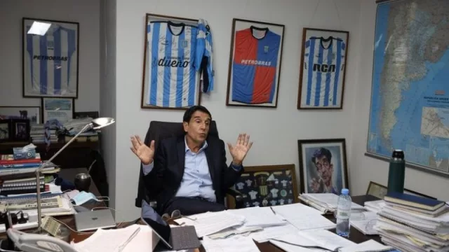 Carlos Melconian (el gran comentarista de la economía nacional) ve un dólar blue de $ 200 antes de fin de año (plebiscito en noviembre)