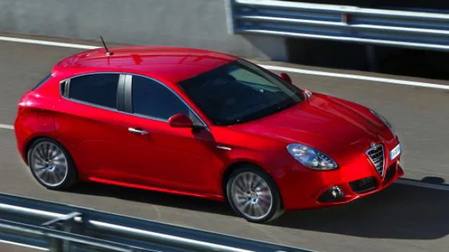 Alfa Romeo Giulietta, 2º a 9 votos