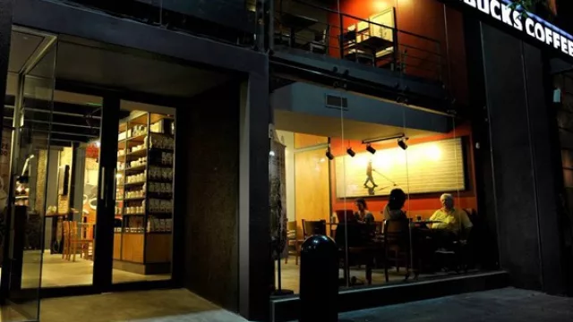 Starbucks busca el primero de sus cinco locales en Córdoba (¿quién lo tendrá?)