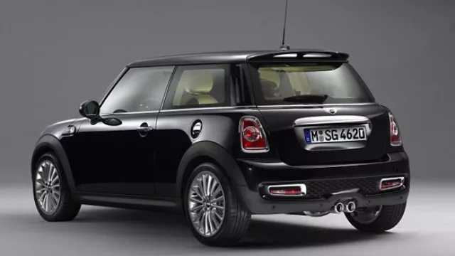 Solo en color negro diamante