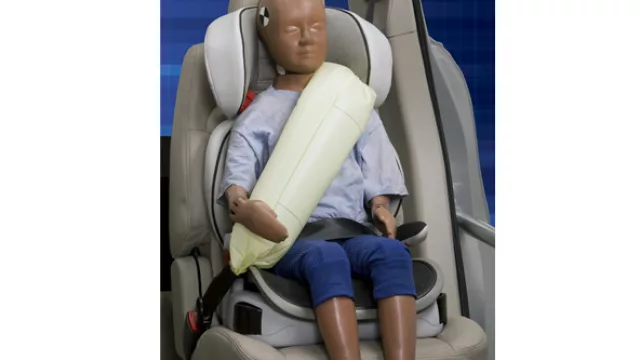 Cinturón de seguridad trasero inflable