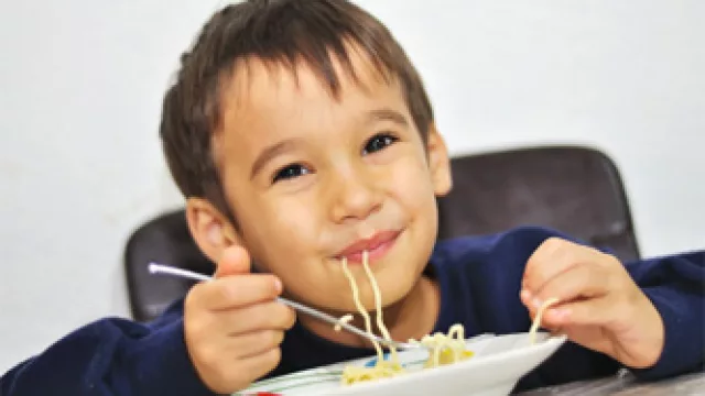 El flagelo que sufre uno de cada 7 chilenos, el hambre (y la red empresaria que lo combate)