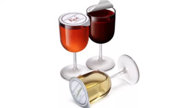 Chile: ¿Te imaginás un buen vino chileno envasado en una copa desechable?