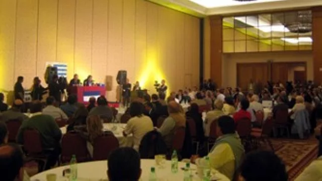 Uruguay: Mañana 1.000 empresarios cenan con el Pepe en Punta