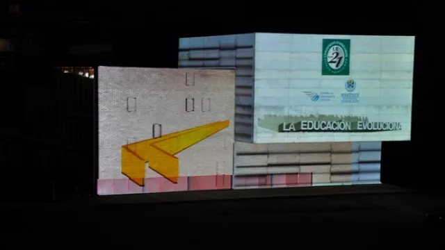 La educación evoluciona... el claim final del show