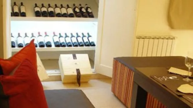 De brochettes y provoletas (en Espacio Bodevino)