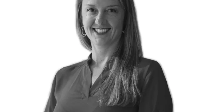 Iris busca ejecutar un megavatio con energía solar (y llegar a más localidades)