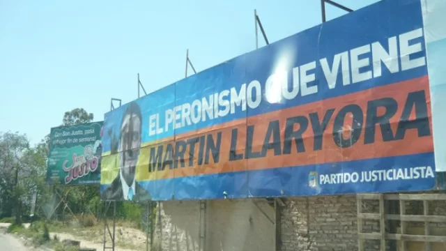 Un candidato que picó en punta, pero con muchos carteles fuera de regla