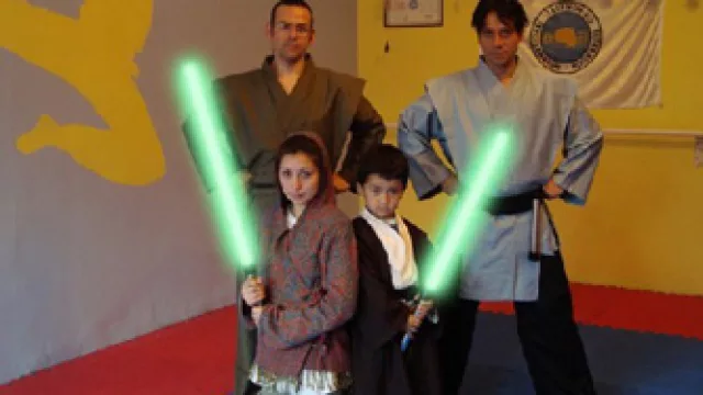 Una de las academias más exóticas en Chile, la Escuela Jedi (la  fuerza los acompaña)