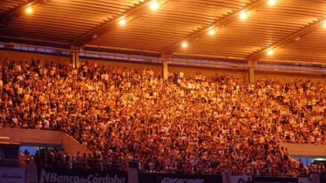 Impresionante: la "vieja" platea techada a full