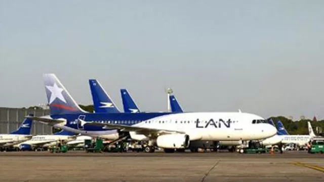 Lan también tiene su promo en Facebook (y es una risa)