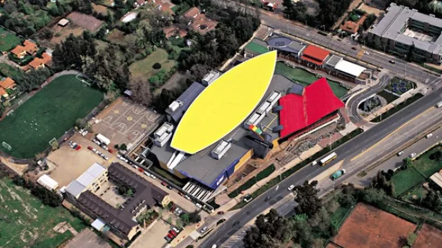 Chile: Mall Sport sigue sumando grandes marcas deportivas (y en vacaciones sigue a full)