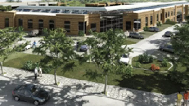 Inyectan $ 11 millones en VA Paseos y Compras (8 locales inaugurados y 22 marcas en espera)