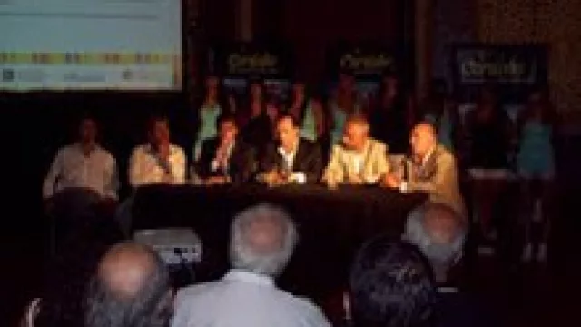 El “operativo verano” de la Agencia Córdoba Turismo viene con cine movil y web site gratis.
