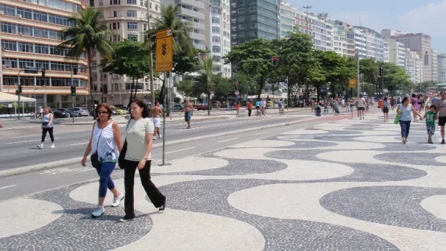 Esto es Copa, Copacabana... música y baile están siempre de moda...