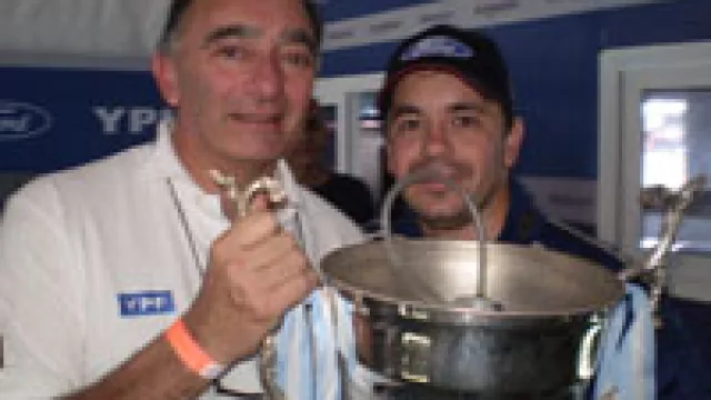 Ford celebra el campeonato del TC 2000